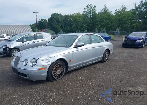 2006 Jaguar S-Type из США, поврежденный, VIN SAJWA01A66FN68159